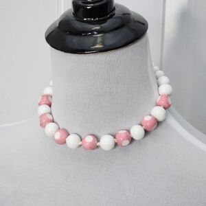 Vintage Pink and White Round Glass Bead‎ Necklace